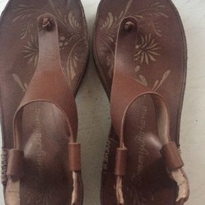 Tommy Bahama leather sandals